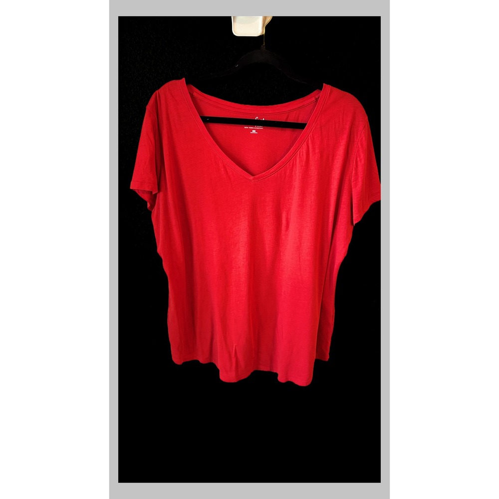 New York & Company Perfect Tee Red V-Neck Short Sleeve T-Shirt XXL